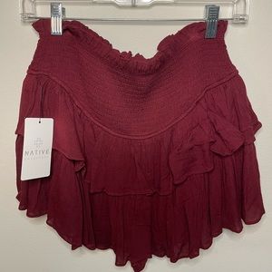 Stylish ruffle skort never worn!